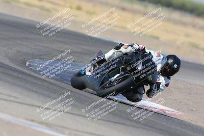 media/Aug-19-2022-TrackDaz (Fri) [[a0110a8595]]/Club Race/10am (Outside Grapevine)/